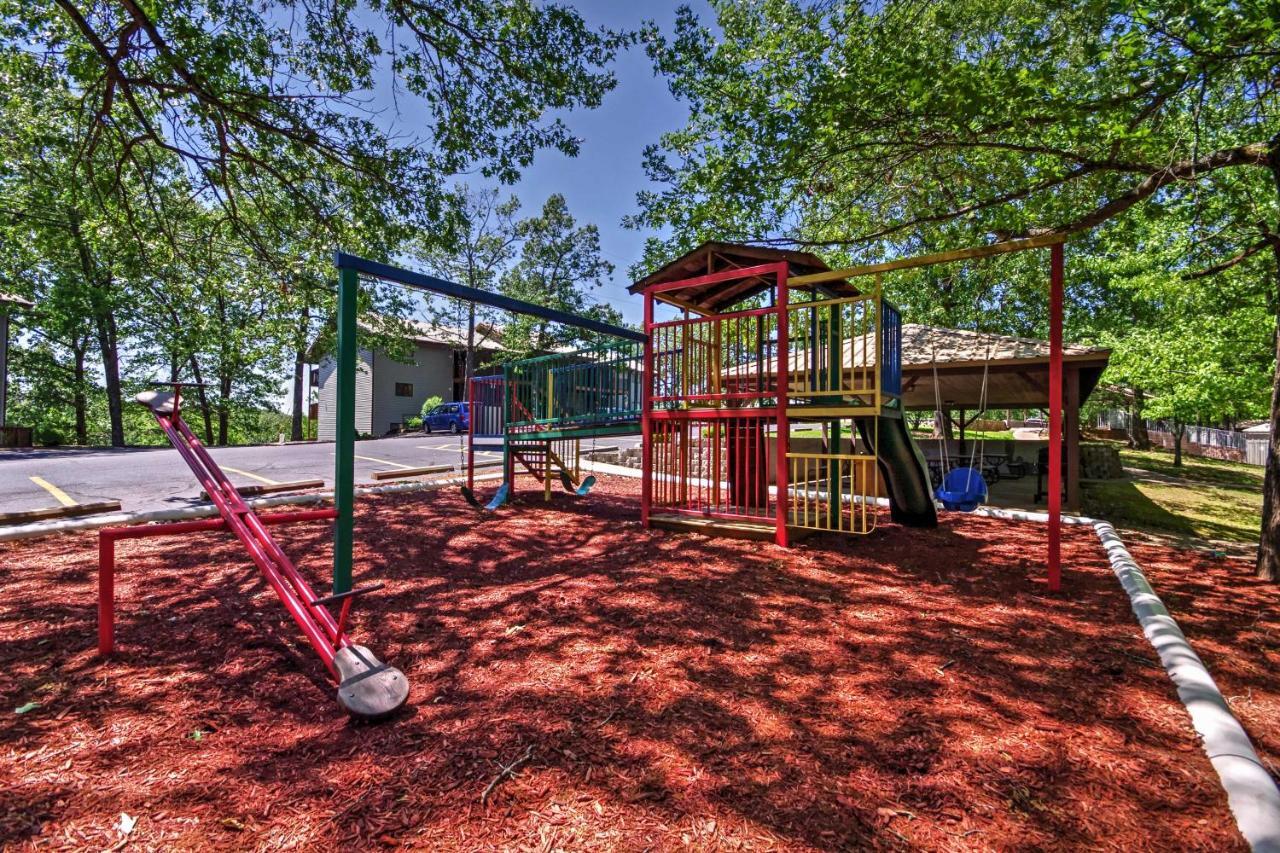 Inviting Branson West Condo With Pool Access Bagian luar foto